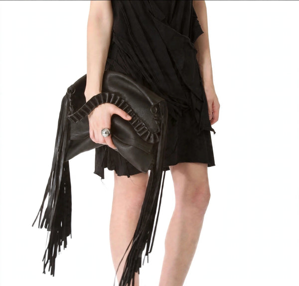 Fringed clutch